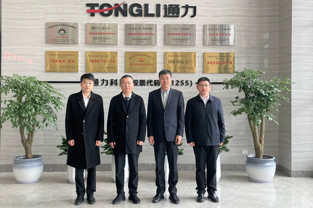 瑞安市委副書記、市長(zhǎng)秦肖調(diào)研通力科技，助力企業(yè)“開門紅、開門好”